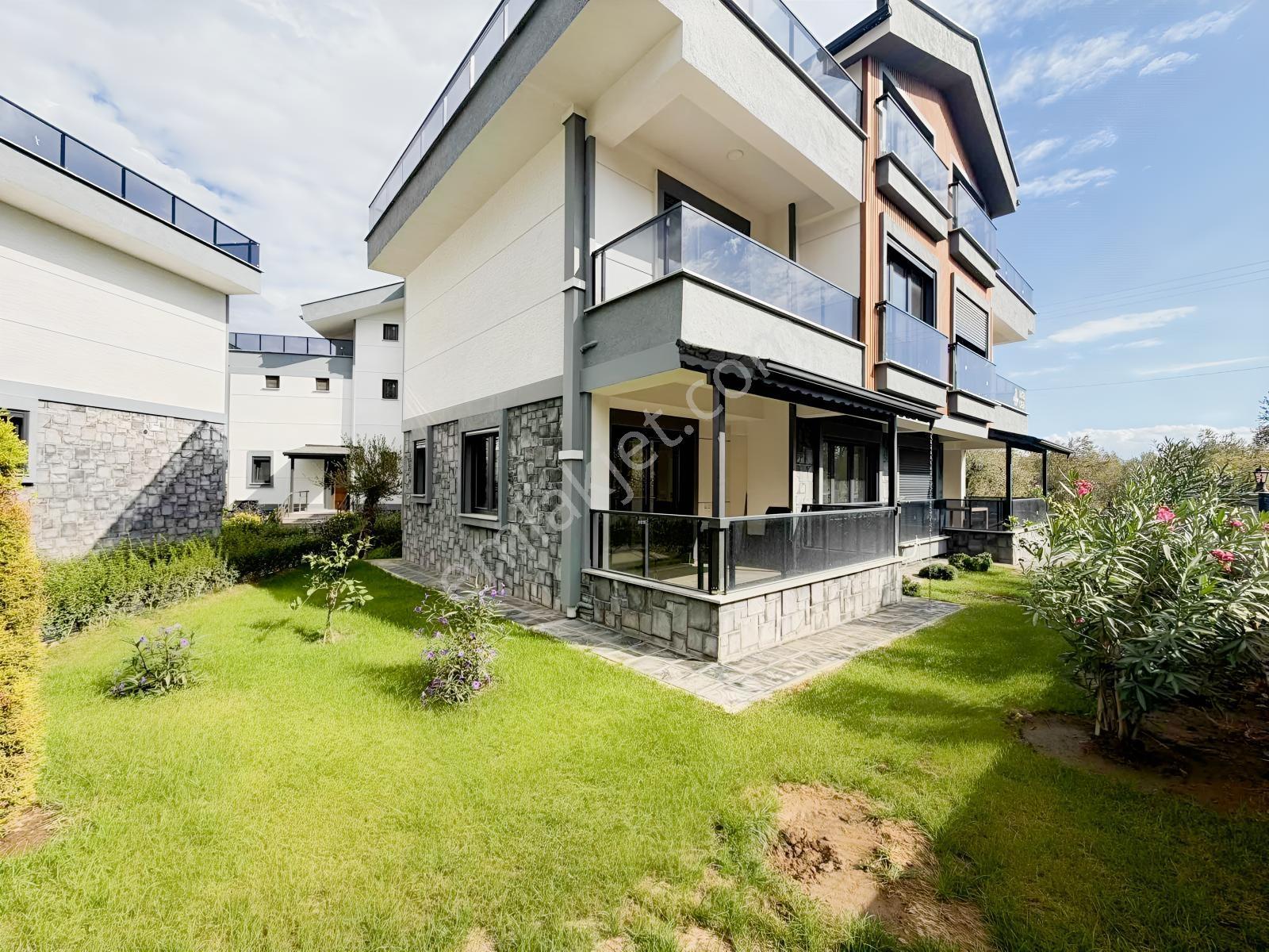 Avcı'dan Güre Yolun Altında Denize Yakın Deniz Manzaralı Villa — fotoğraf 15