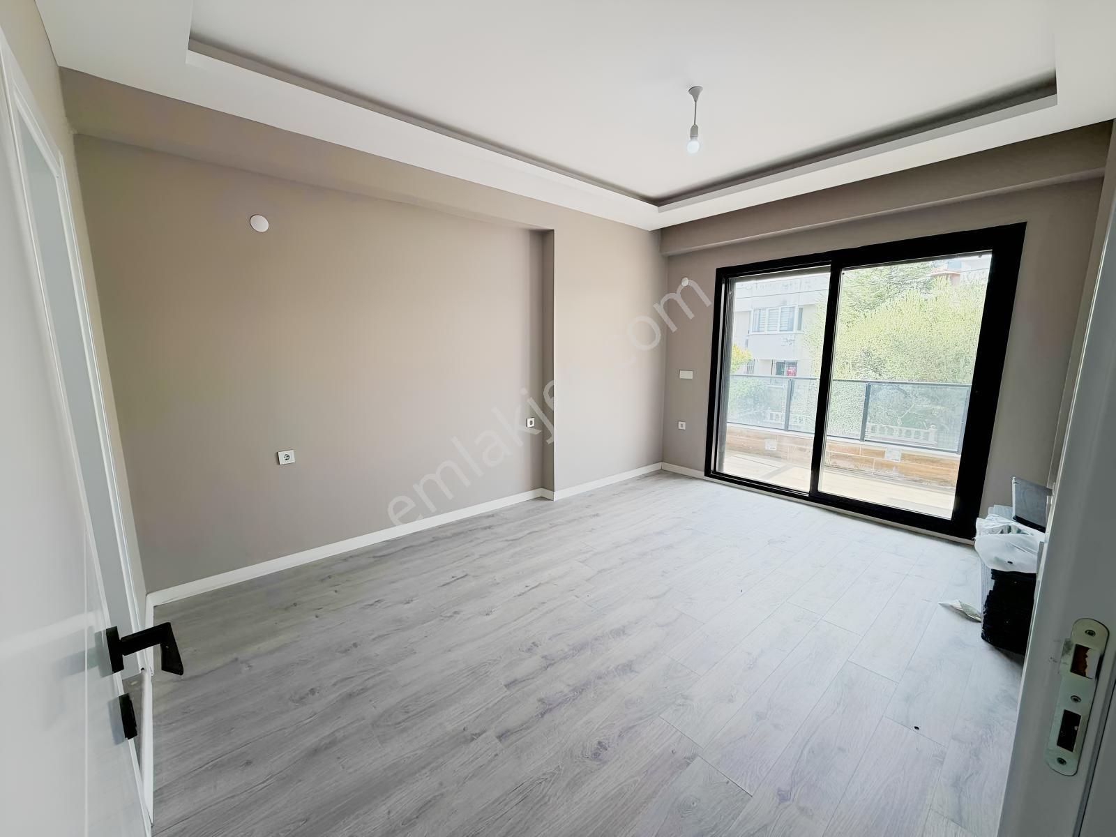 Avcı'dan Güre Yolun Altında Denize Yakın Deniz Manzaralı Villa — fotoğraf 19