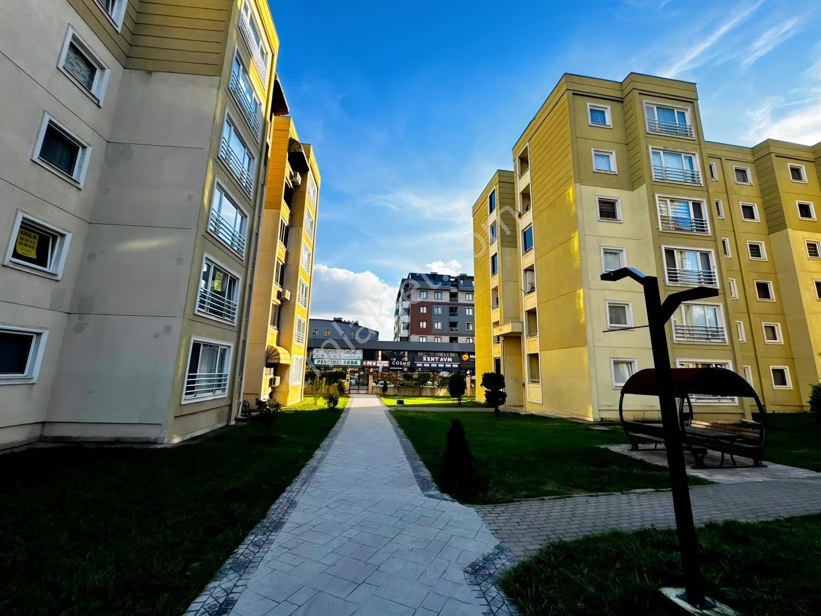 Emek Emlak'tan Körfez Kavanium Sit.de Satılık 1+1 Arakat Daire — fotoğraf 6