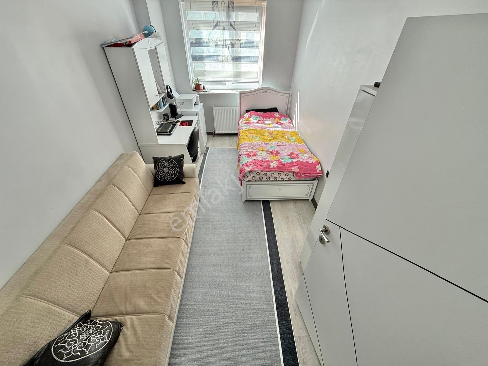 ▀jet'ten Kadıköyde Yüzme Havuzlu K.otoparklı Ultra Lüx 3+1 Daire — fotoğraf 13