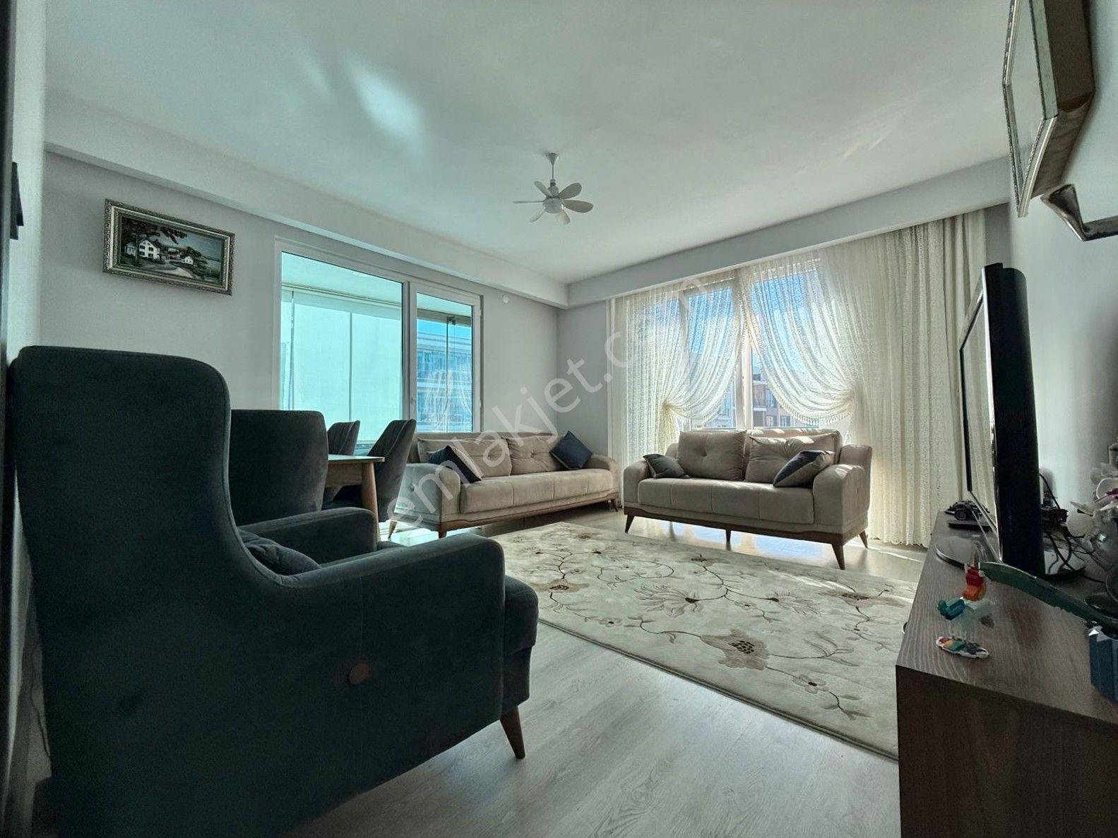 ▀jet'ten Kadıköyde Yüzme Havuzlu K.otoparklı Ultra Lüx 3+1 Daire — fotoğraf 17