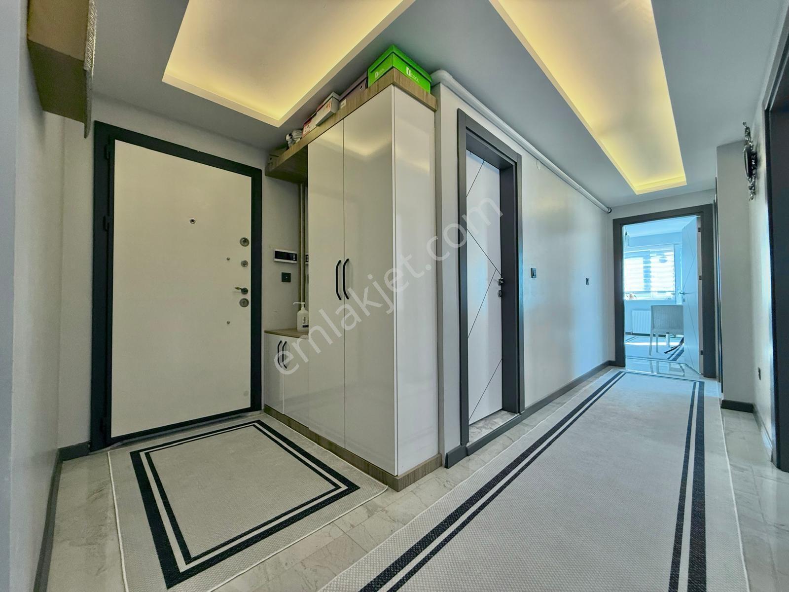 ▀jet'ten Kadıköyde Yüzme Havuzlu K.otoparklı Ultra Lüx 3+1 Daire — fotoğraf 25