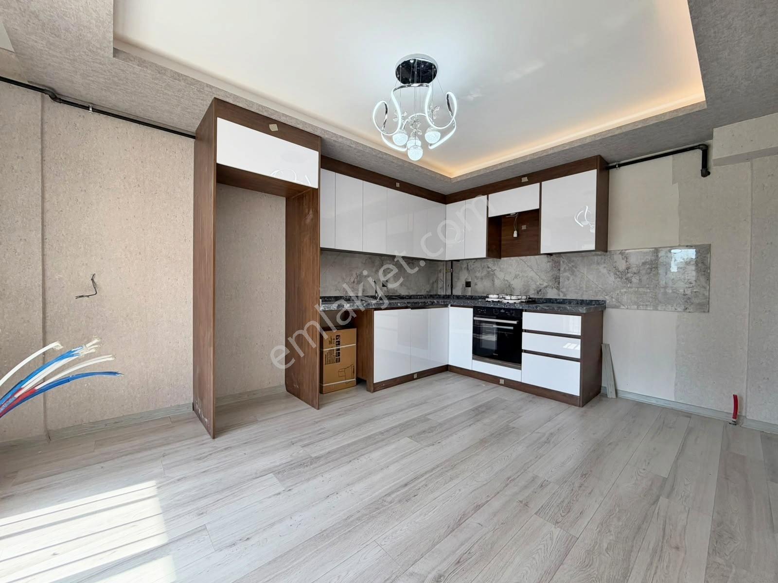 Yuvam'dan Kat Konumunda Fırsat Acil Satılık 4+1 Daire!! — fotoğraf 4