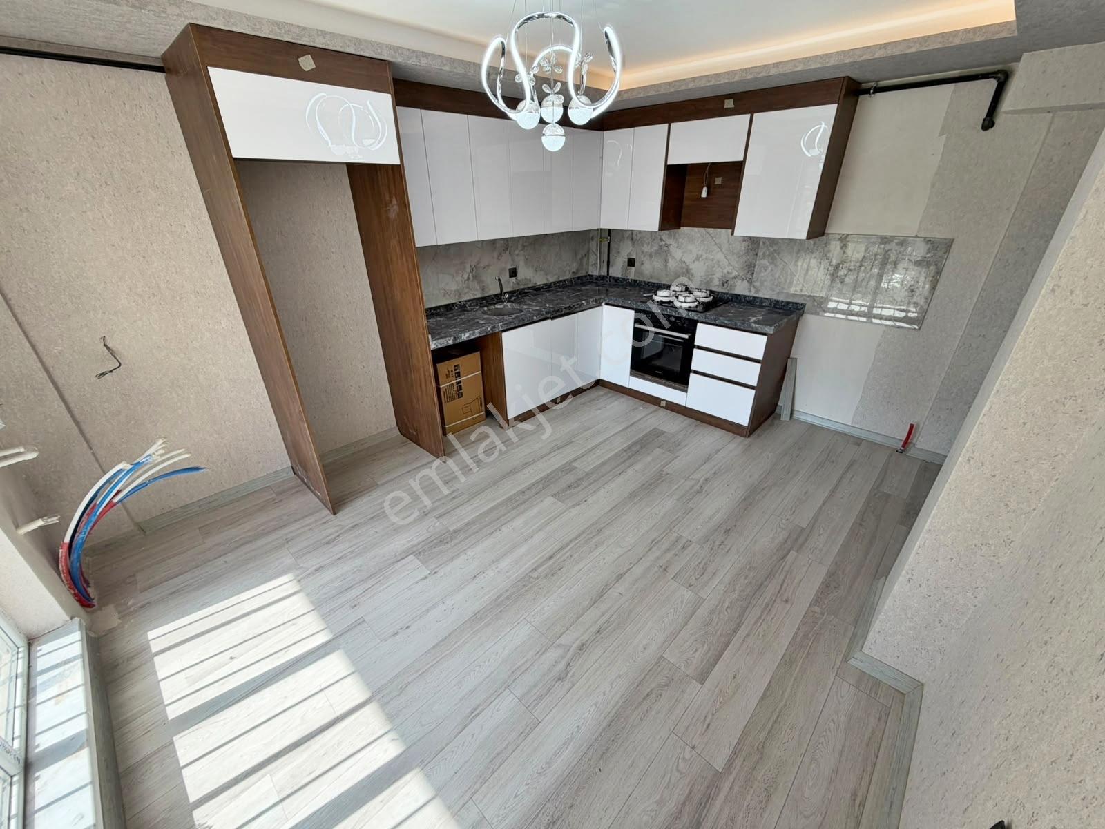 Yuvam'dan Kat Konumunda Fırsat Acil Satılık 4+1 Daire!! — fotoğraf 9