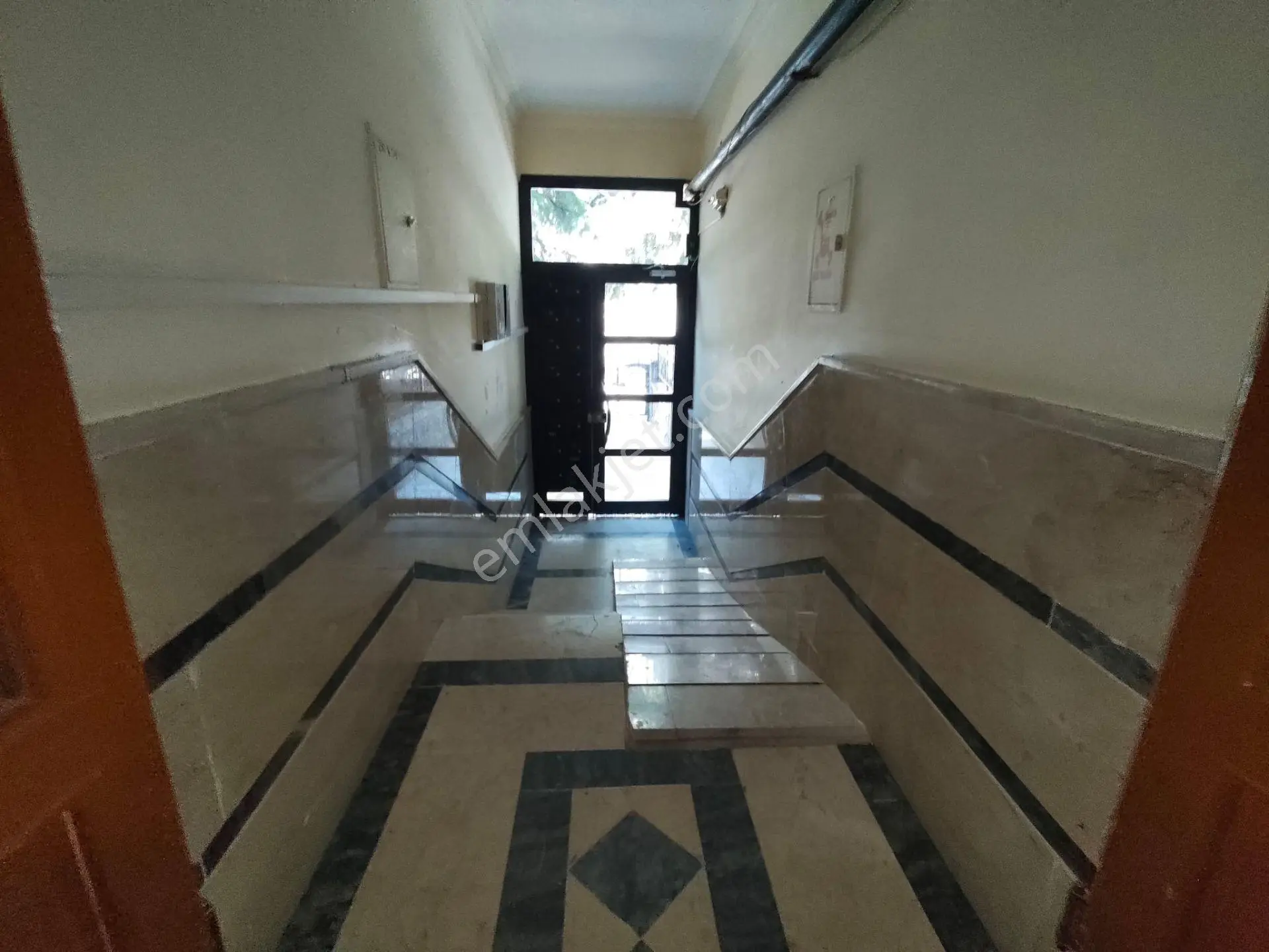 Yılmaz Gayrimenkulden 2+1 Güney Batı Cephe Fırsat Dairesi — fotoğraf 7