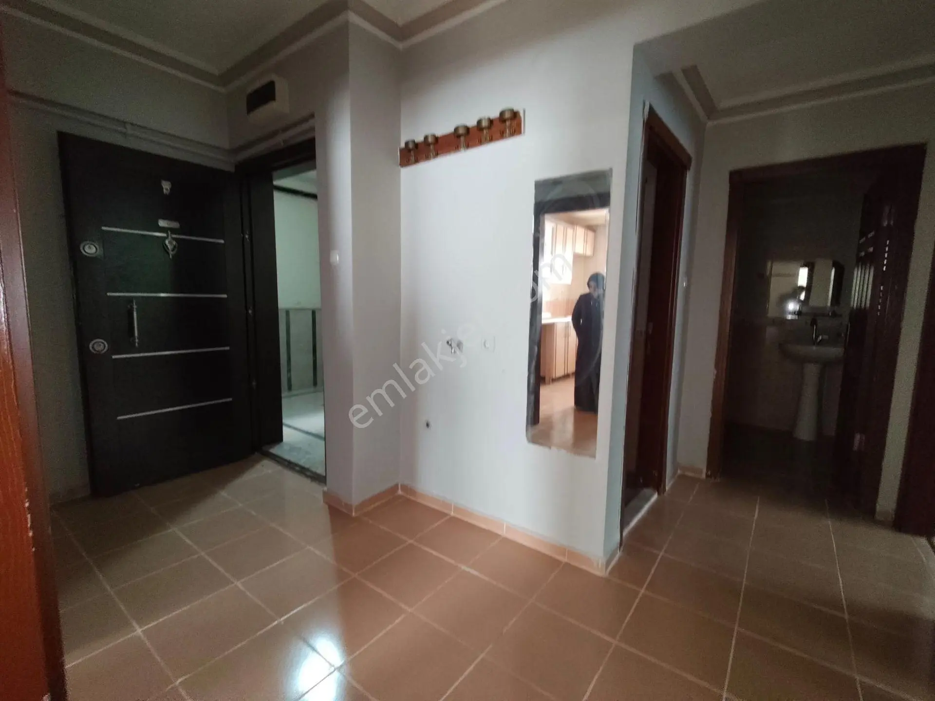 Yılmaz Gayrimenkulden 2+1 Güney Batı Cephe Fırsat Dairesi — fotoğraf 8