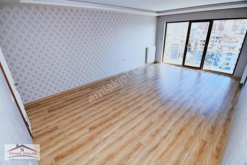 Barıştepe Mah Erolkaya Cadde Üzeri Özel Yapım Satlık 4+1 Daire — fotoğraf 10