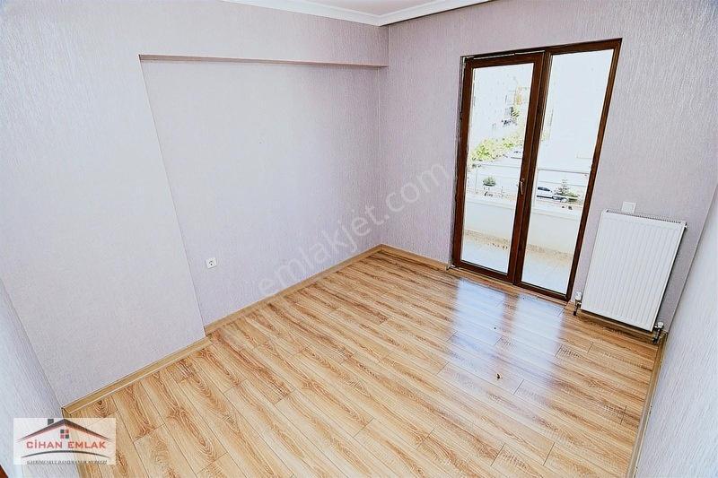 Barıştepe Mah Erolkaya Cadde Üzeri Özel Yapım Satlık 4+1 Daire — fotoğraf 21