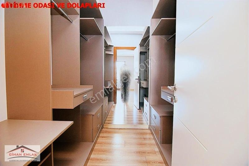 Barıştepe Mah Erolkaya Cadde Üzeri Özel Yapım Satlık 4+1 Daire — fotoğraf 28