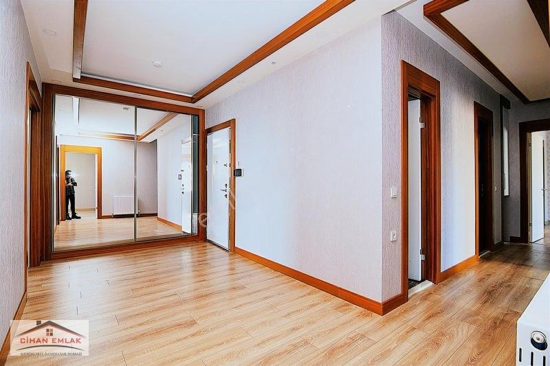 Barıştepe Mah Erolkaya Cadde Üzeri Özel Yapım Satlık 4+1 Daire — fotoğraf 33