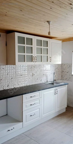 Pelitköy Merkezde Köşe Lokasyonda Sıfır Tadilatli Kiralık Taş Ev — fotoğraf 9