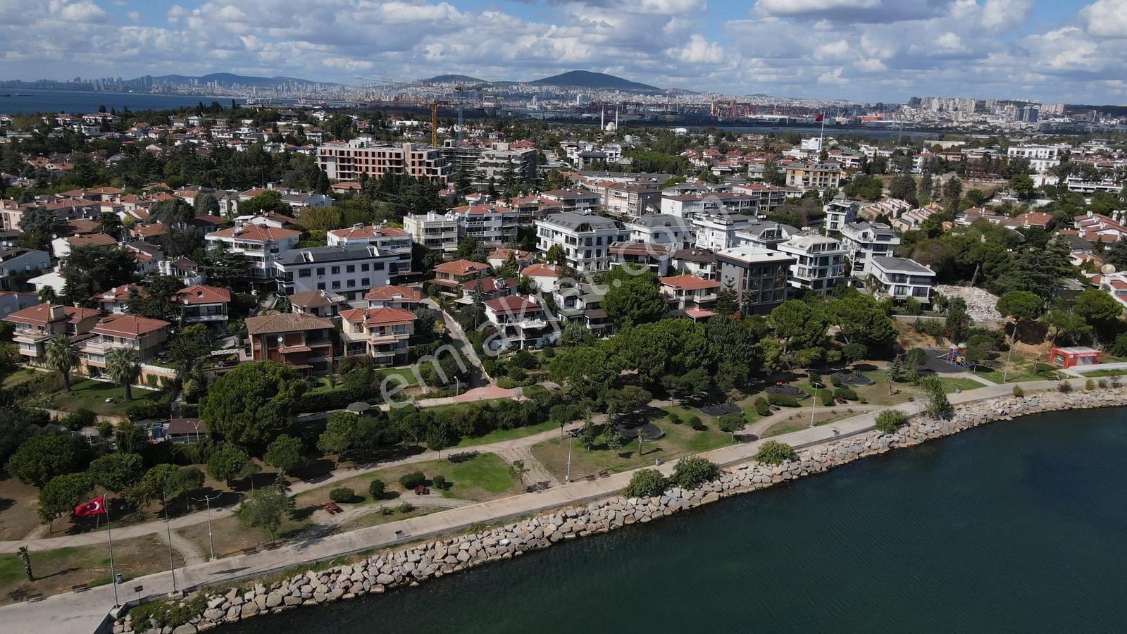 Tuzla Sahilde Denize Sıfır Özel 2+1 Satılık Yalı Dairesi — fotoğraf 24
