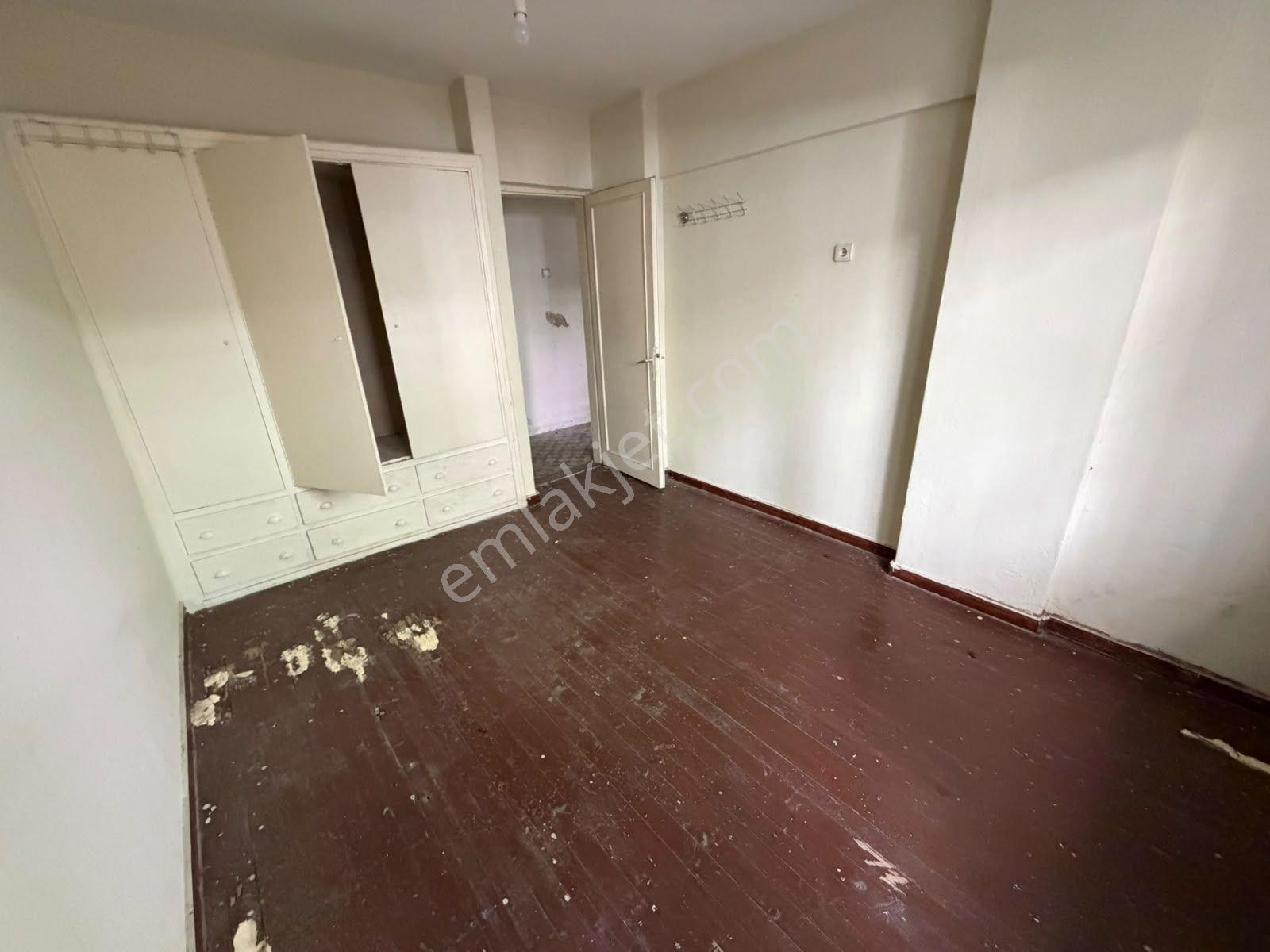 Aydın Lisesi Karşısı Satılık Giriş Kat 3+1 Daire — fotoğraf 15