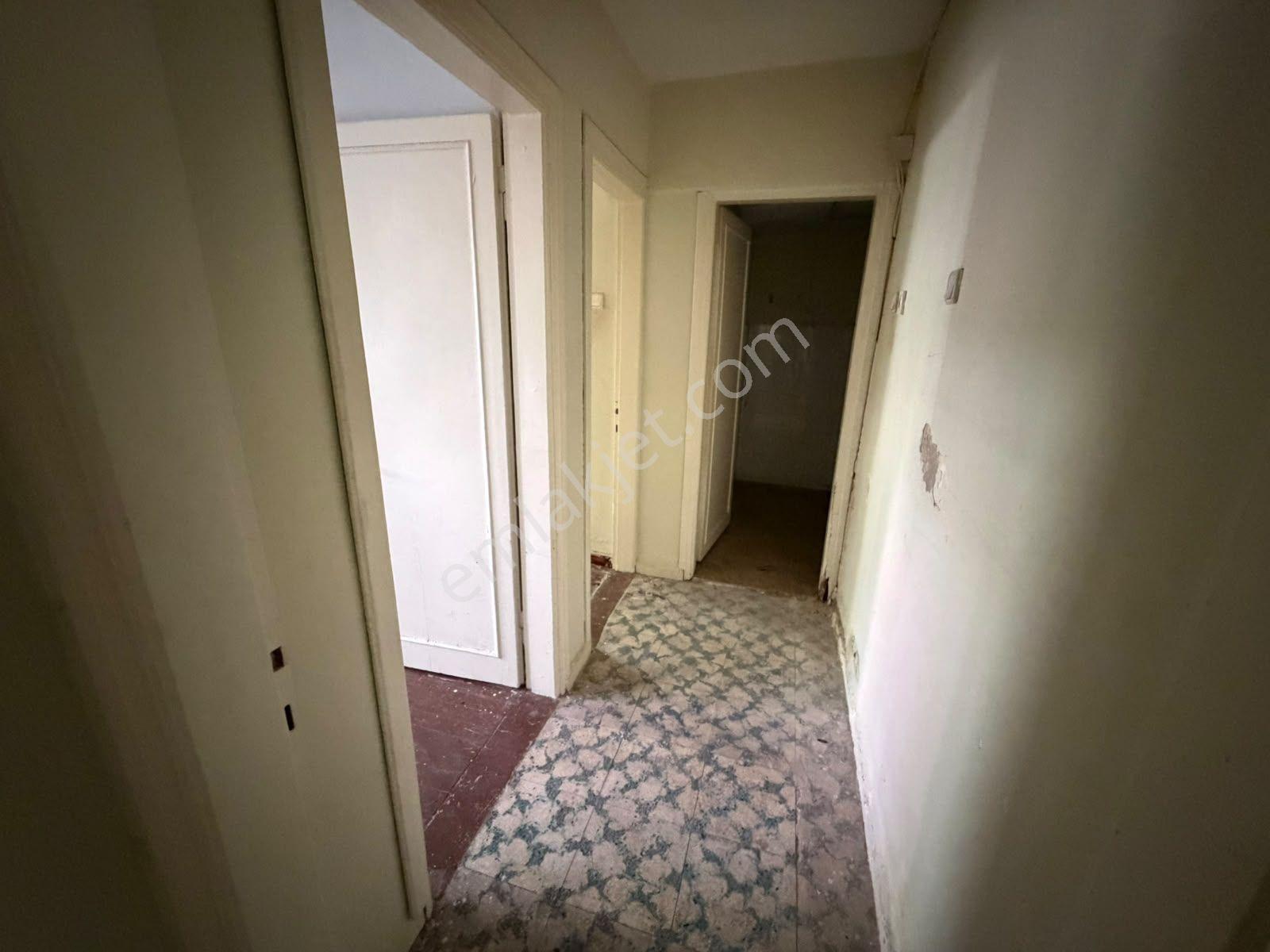 Aydın Lisesi Karşısı Satılık Giriş Kat 3+1 Daire — fotoğraf 19