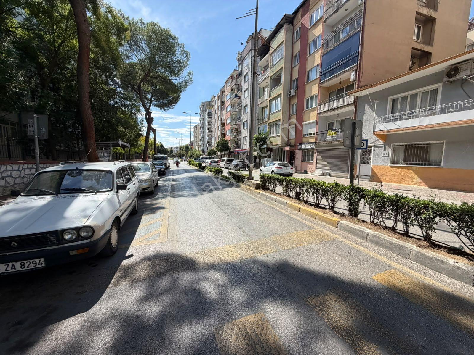 Aydın Lisesi Karşısı Satılık Giriş Kat 3+1 Daire — fotoğraf 26
