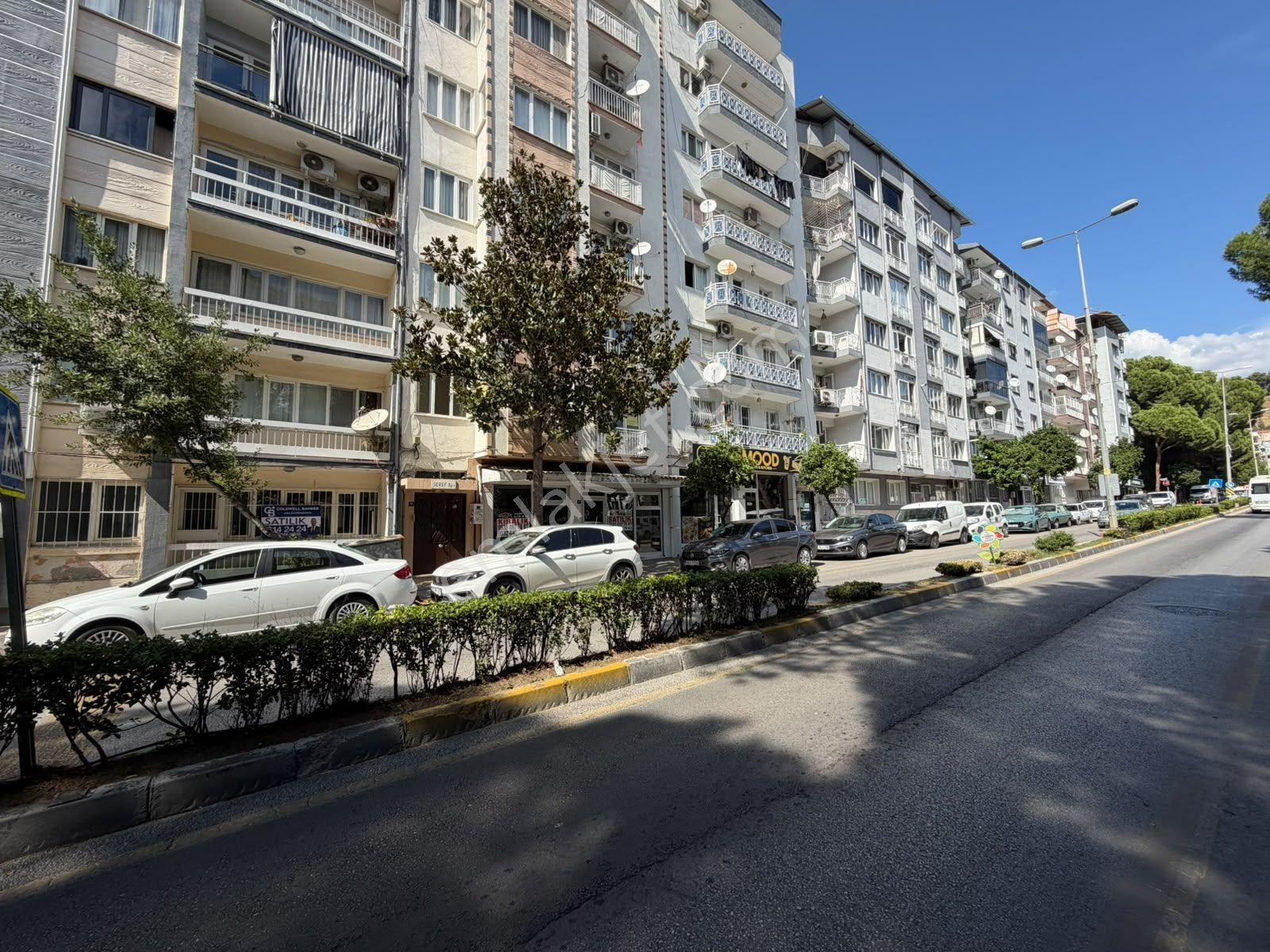 Aydın Lisesi Karşısı Satılık Giriş Kat 3+1 Daire — fotoğraf 32