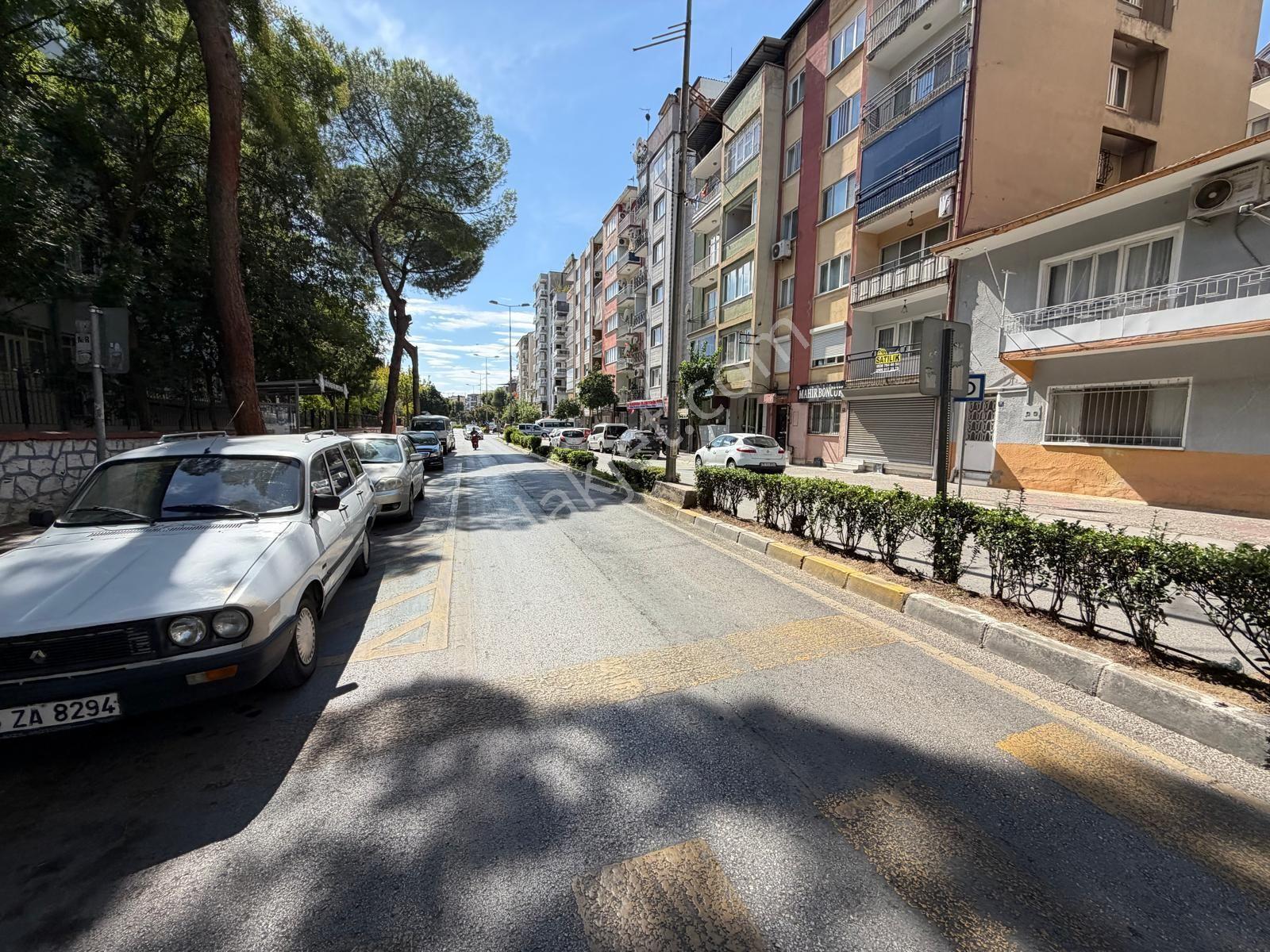 Aydın Lisesi Karşısı Satılık Giriş Kat 3+1 Daire — fotoğraf 35