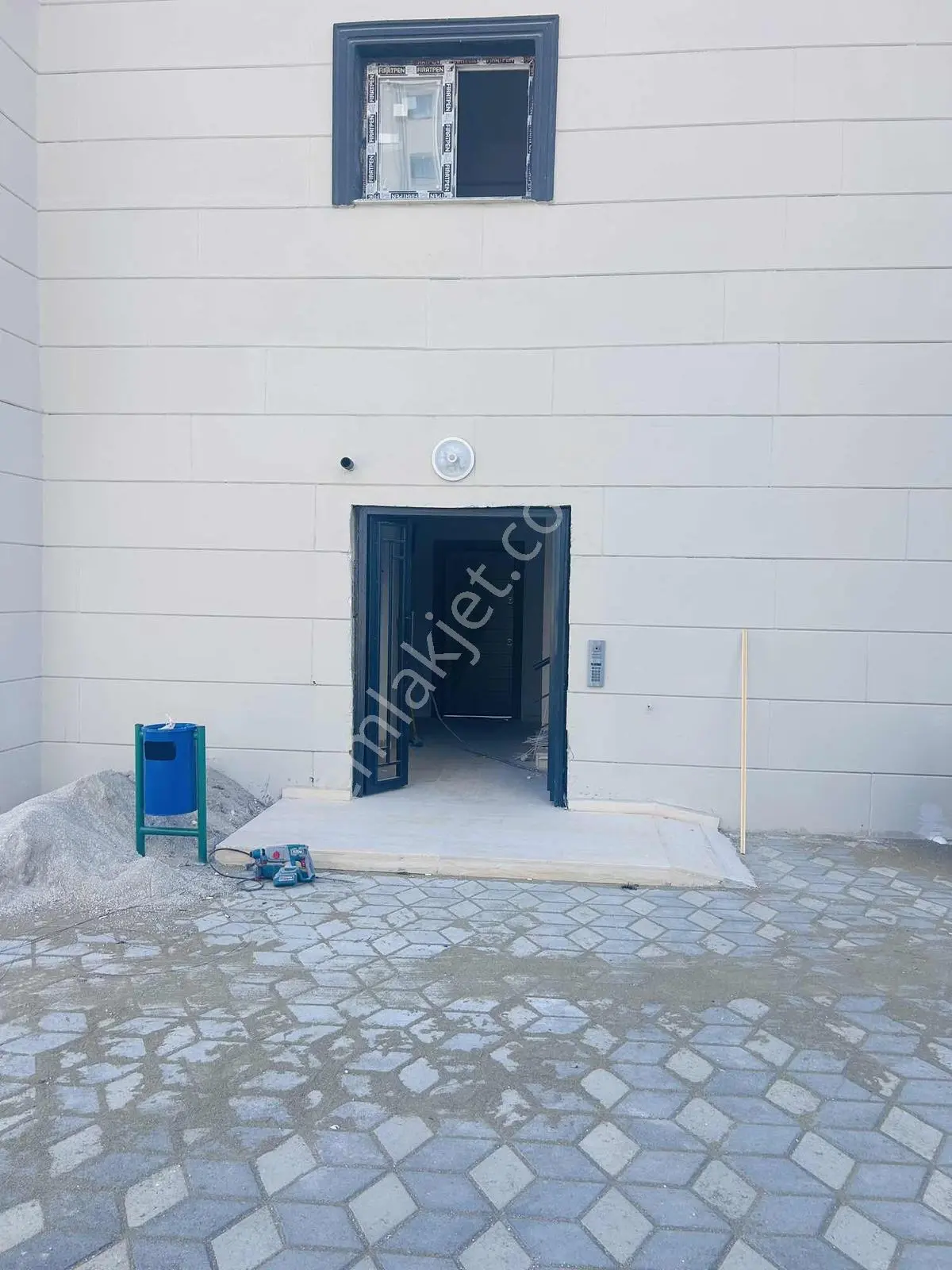 Meşin Eski Mezitlide Sıfır Satılık Daire — fotoğraf 13