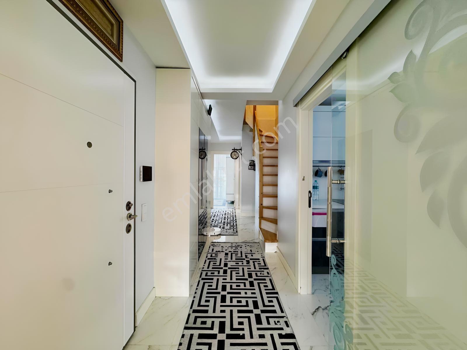 Remax Ten Beykent Locca Peyzaj Cephe Tadılatlı Köşe 4+2 Dublex — fotoğraf 9