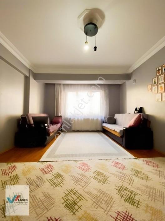 Evalmak'Ta 2+1(90M2)İskanlı Balkonlu Arakat İtfaiye Yakın