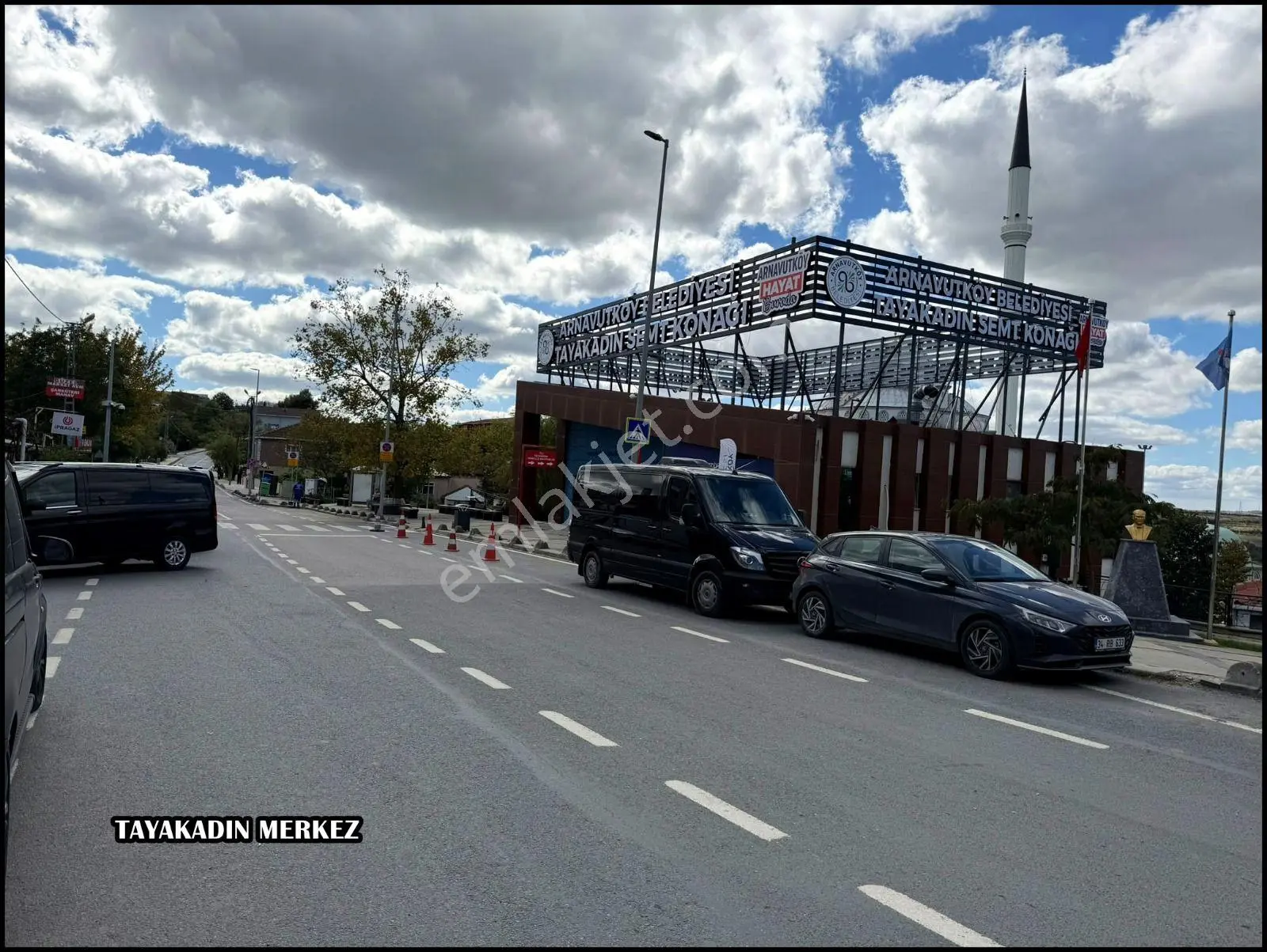 Arnavutköy De Ticari İmarlı Kanal Manzaralı Satılık 1.080m2 Arsa — fotoğraf 17