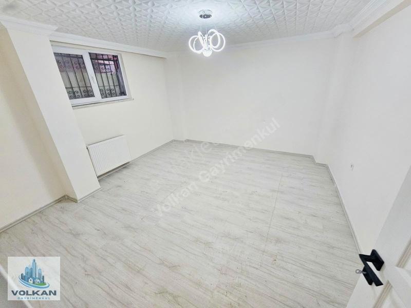 Volkan Emlak İsmetpaşa Mah 2+1 90M2 Bahçe Kat Daire
