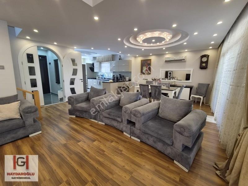Şehir Merkezinde Gürültüden Muaf Huzurlu Yaşam Satılık 5+2 Villa — fotoğraf 3