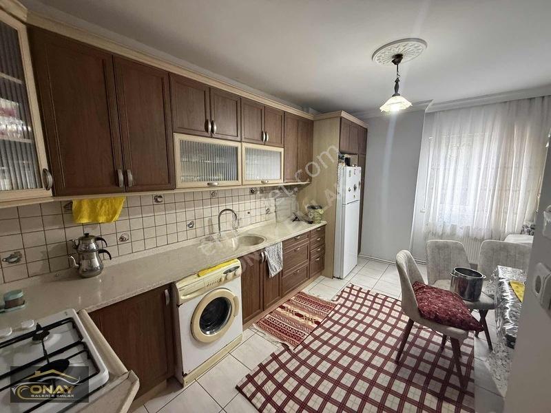 Onay Emlak' Tan Fırsat Satılık 2+1 Daire Merkezi Konum — fotoğraf 12
