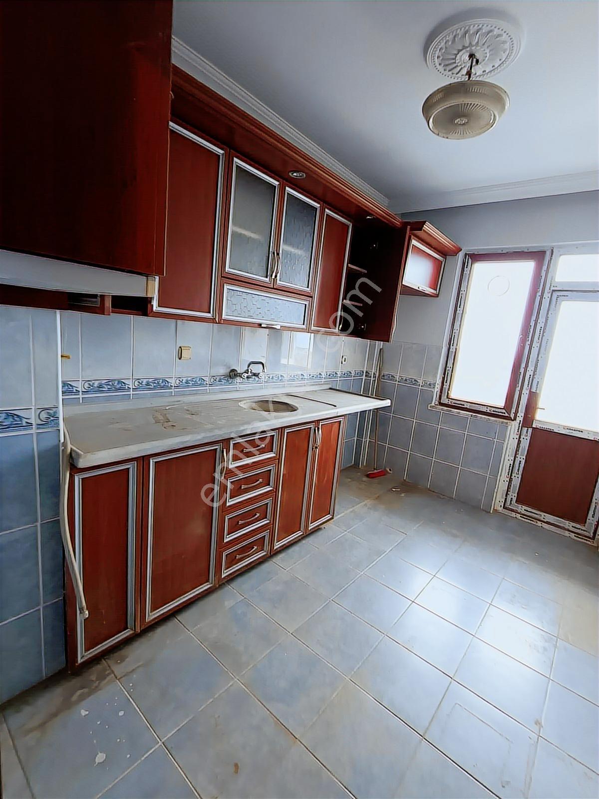 Efe Gayrimenkul Den Satılık Fırsat Daire — fotoğraf 2
