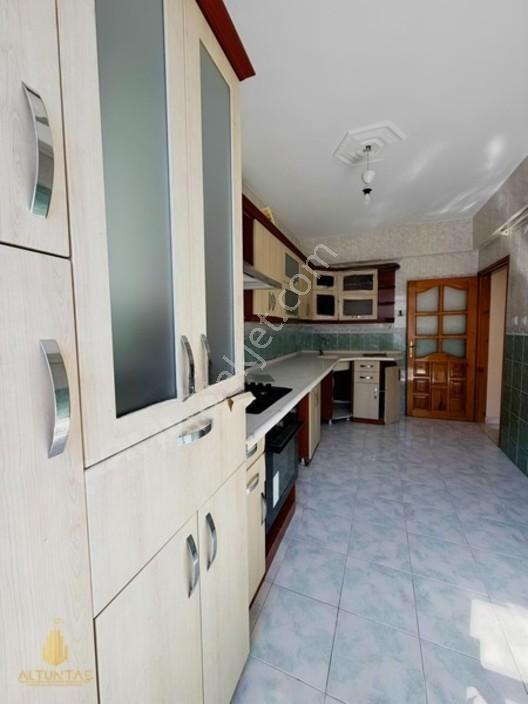Hacıosmanda 3+1 120 M² Ara Kat Açık Otoparklı Daire — fotoğraf 3