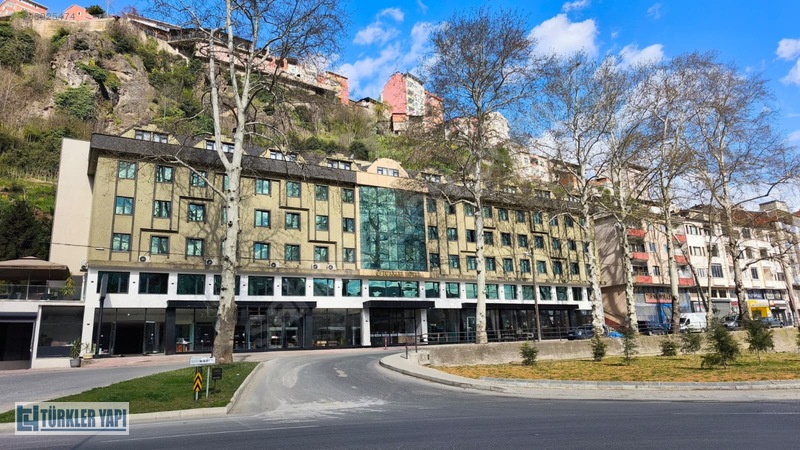 Türkler Yapı'Dan Cadde Üzeri Kiralık İşyeri