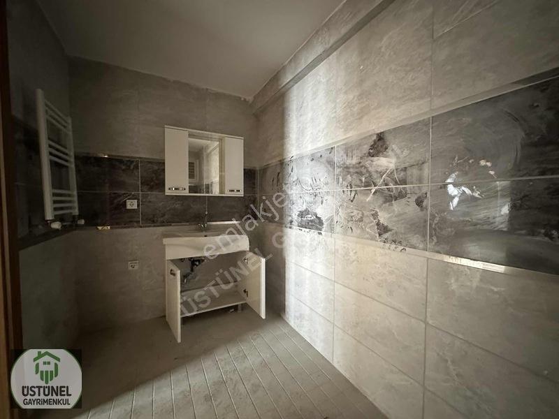 Üstünel'den Dumlupınar'da Satılık Ayrı Mutfaklı Geniş Daire — fotoğraf 24