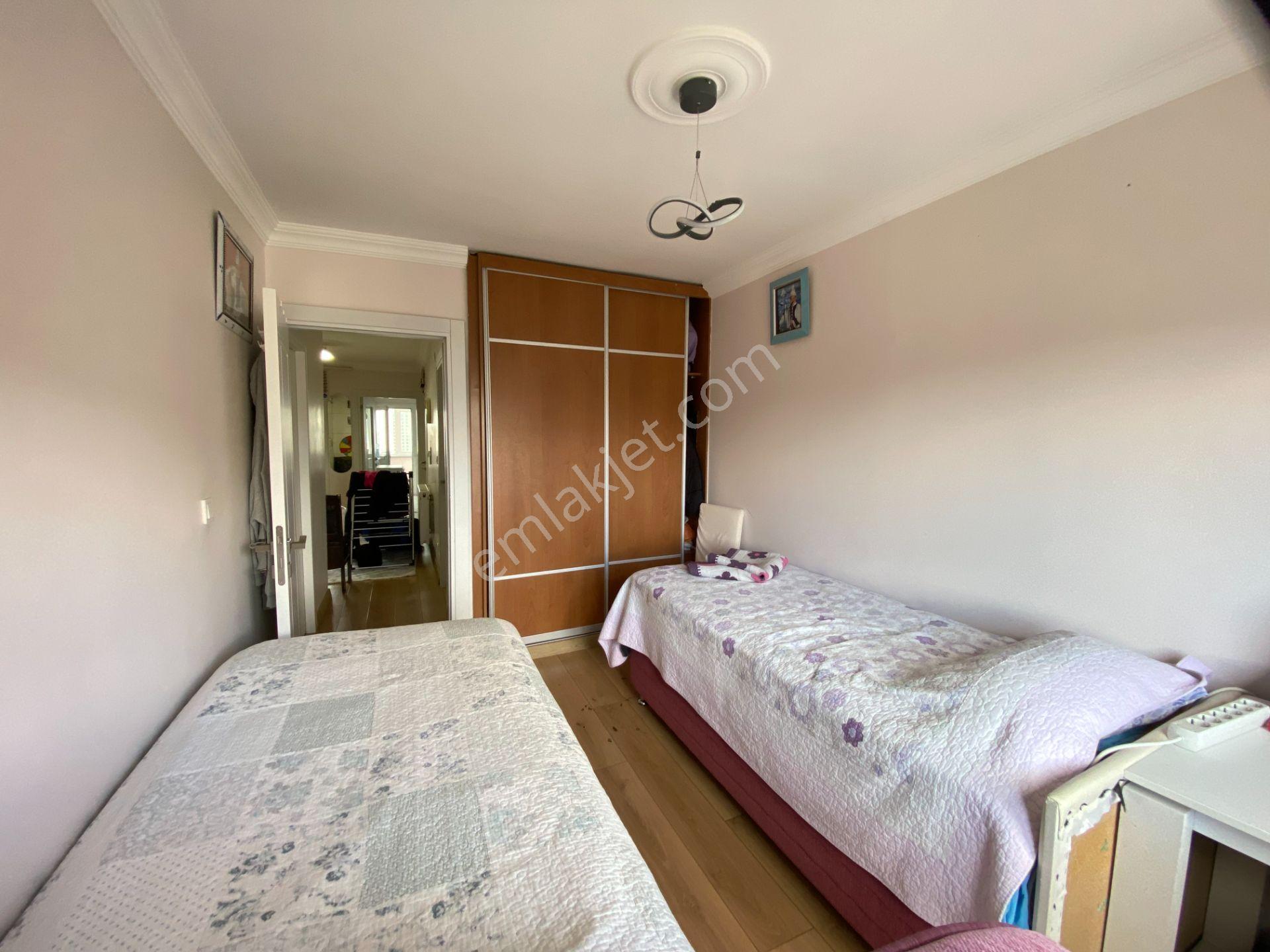 Türkiş Bloklarında Önü Açık Satılık 2+1 Daire Ataşehir/mevlana — fotoğraf 24