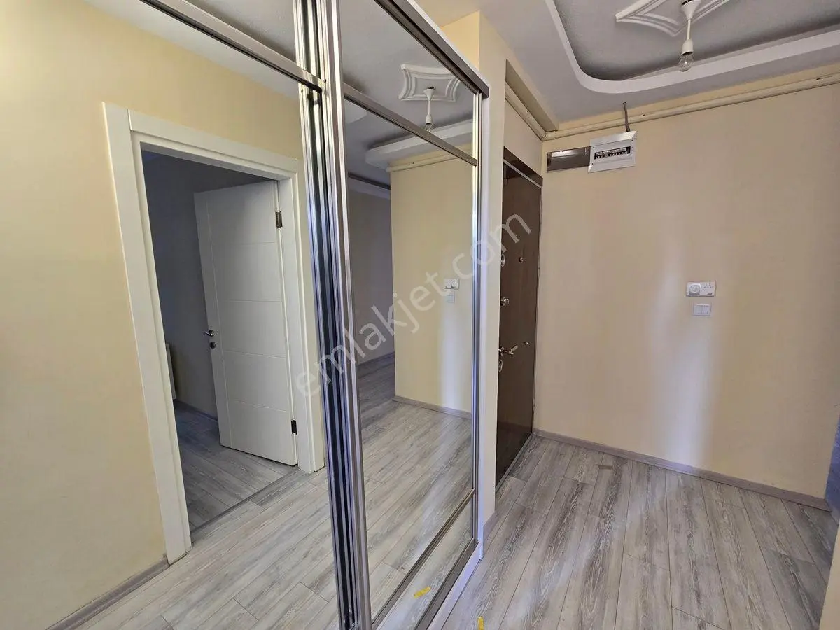 Edremit Cennetayağı Satılık Daire | 3+1 | Ayrı Mutfak | Çift Banyo | Doğalgazlı — fotoğraf 2