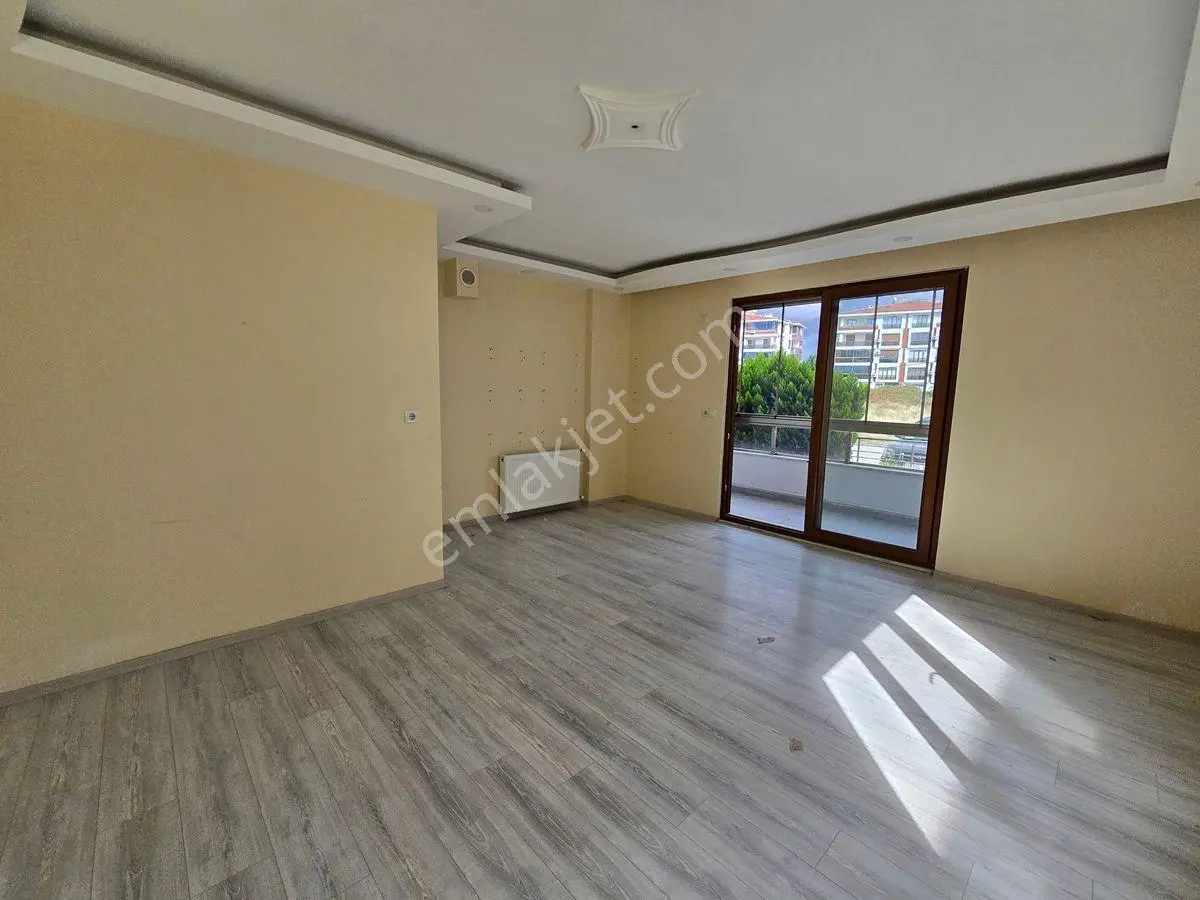 Edremit Cennetayağı Satılık Daire | 3+1 | Ayrı Mutfak | Çift Banyo | Doğalgazlı — fotoğraf 5