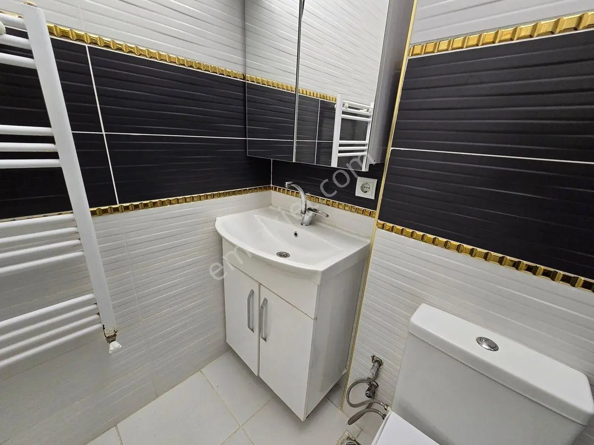 Edremit Cennetayağı Satılık Daire | 3+1 | Ayrı Mutfak | Çift Banyo | Doğalgazlı — fotoğraf 17