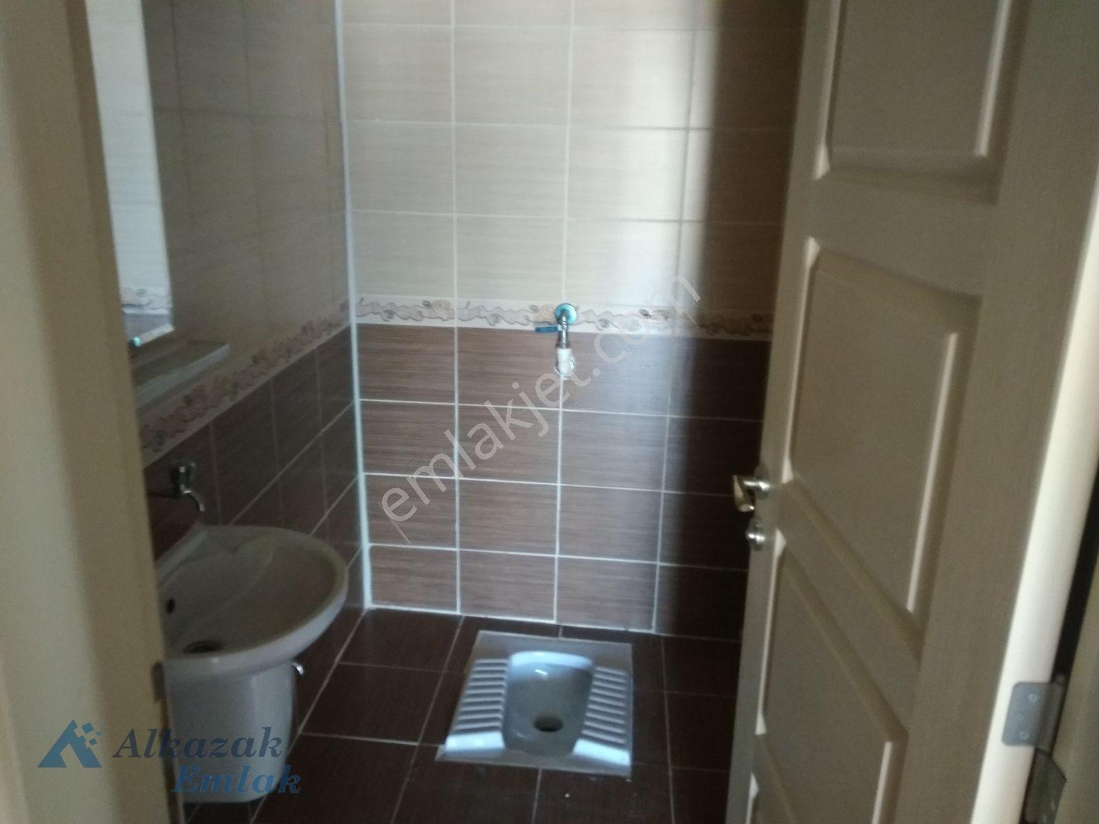 Yapracık Toki 10.bölgede Oturuma Hazır Satılık 3+1 Daire — fotoğraf 7