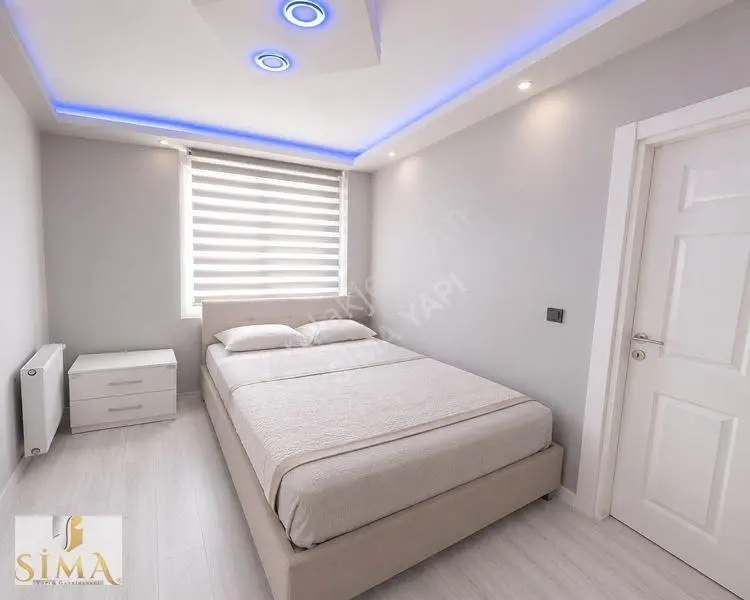 Metrobüse Yürüme Mesafesinde Site İçinde 1+1 Eşyalı Satılık — fotoğraf 11