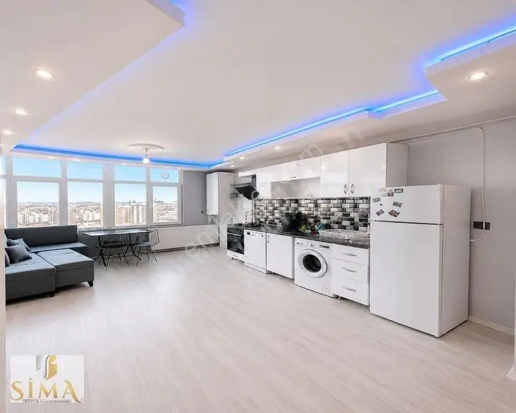 Metrobüse Yürüme Mesafesinde Site İçinde 1+1 Eşyalı Satılık — fotoğraf 17