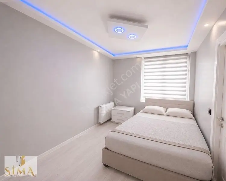 Metrobüse Yürüme Mesafesinde Site İçinde 1+1 Eşyalı Satılık — fotoğraf 27