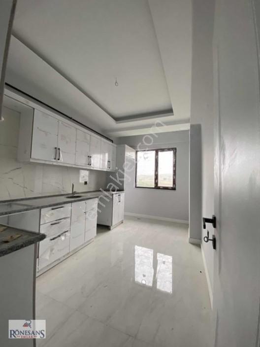 Rönesans Emlaktan 2+1 Deniz Manzaralı Daire — fotoğraf 3