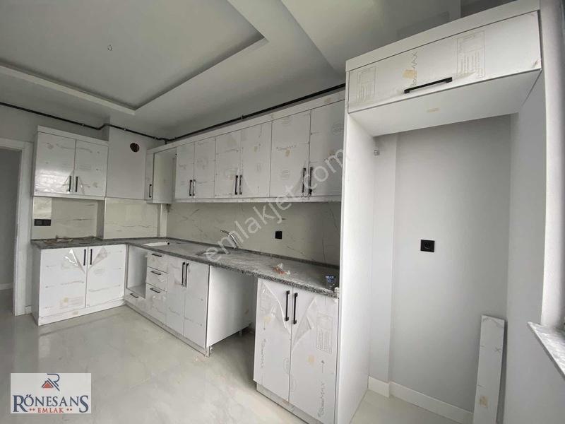 Rönesans Emlaktan 2+1 Deniz Manzaralı Daire — fotoğraf 5