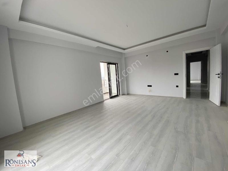 Rönesans Emlaktan 2+1 Deniz Manzaralı Daire — fotoğraf 9