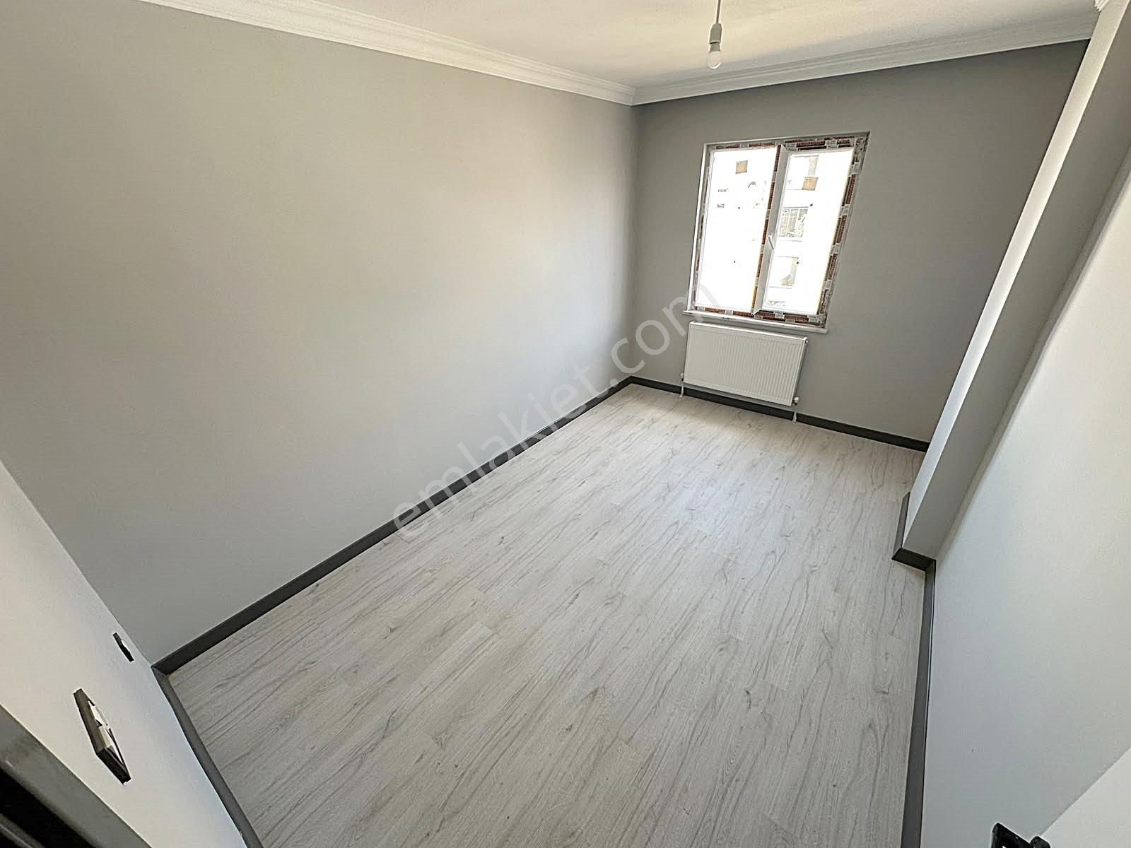 Az-er Yapıdan Geniş Kullanımlı Satılık 3+1 Daire !!! — fotoğraf 10