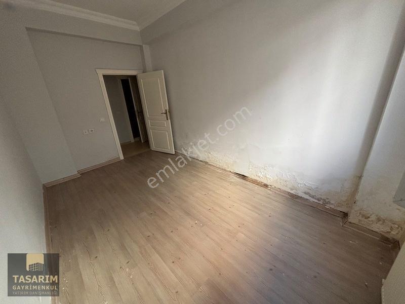 Topçu Mahallesi Lokasyon Ve Çevre Avantajlı 2+1 Ebeveyn Banyolu — fotoğraf 25