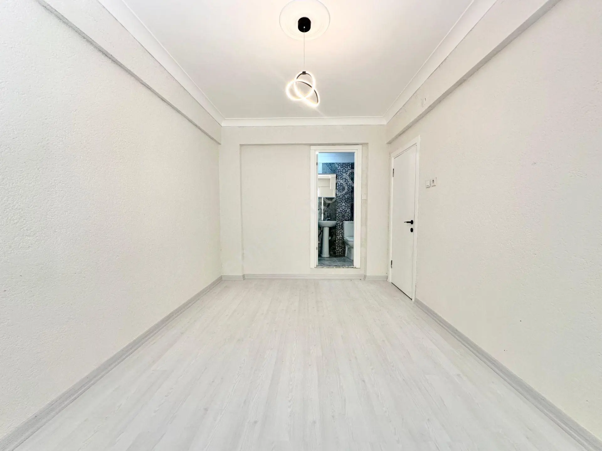 ꧁ay Emlaktan꧂ Altınkum'da Denize Sadece 200 Mt Müstakil Tadında Satılık 2+1 Ebeveyn Banyolu Daire — fotoğraf 30