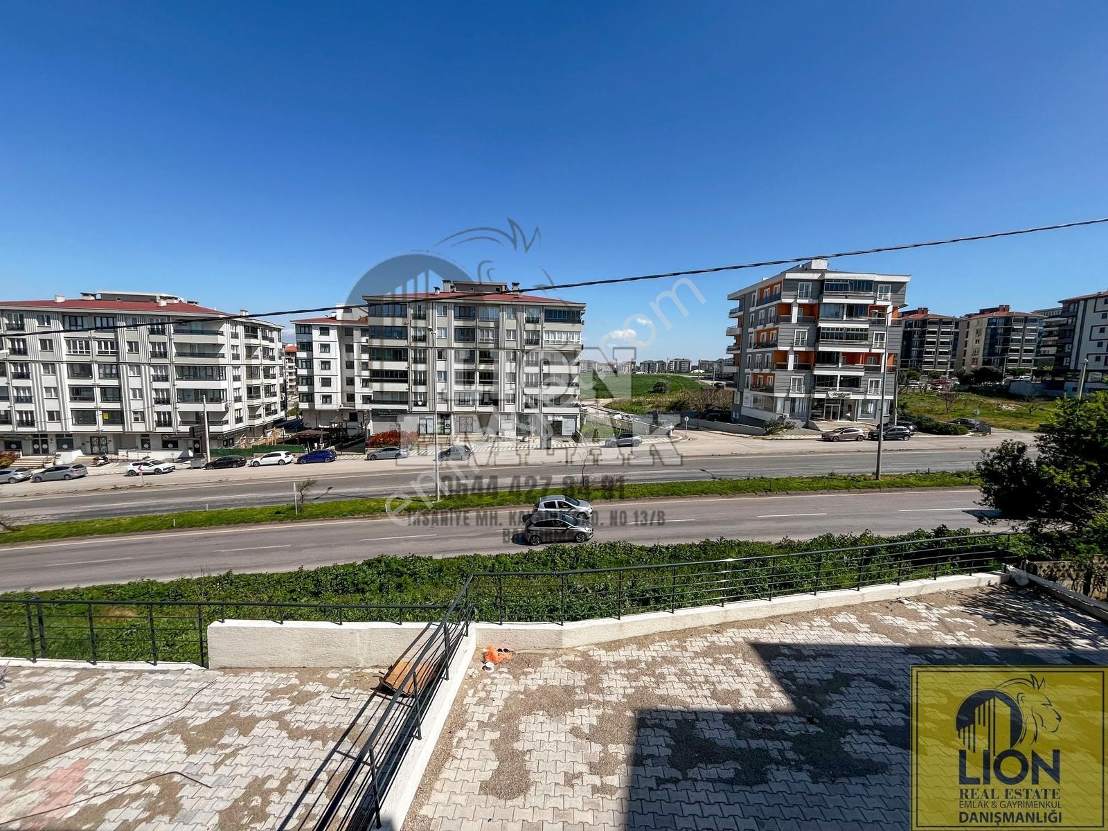 Lıon Emlak'tan Yeni Mahallede Cadde Manzarlı Satılık 1+1 Daire — fotoğraf 15