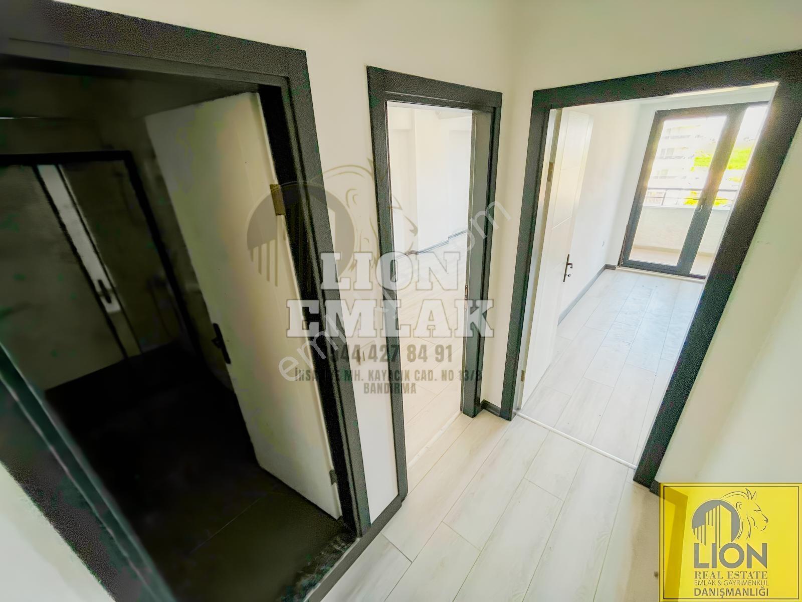 Lıon Emlak'tan Yeni Mahallede Cadde Manzarlı Satılık 1+1 Daire — fotoğraf 19