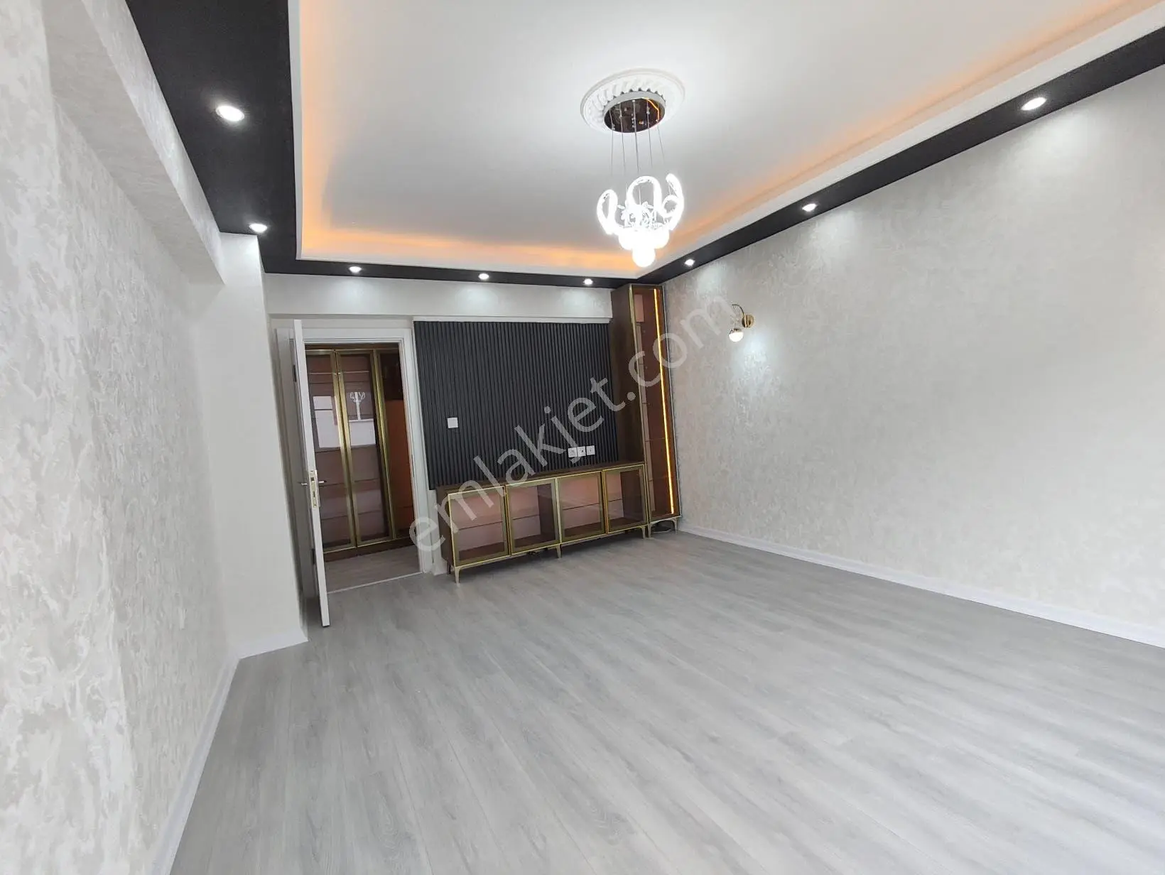 Yılmaz Gayrımenkulden Asansorlu 3+1 Cadde Üzeri Ful Yapılı 3 Ara Kat Pazarlık Payımız Yoktur — fotoğraf 26