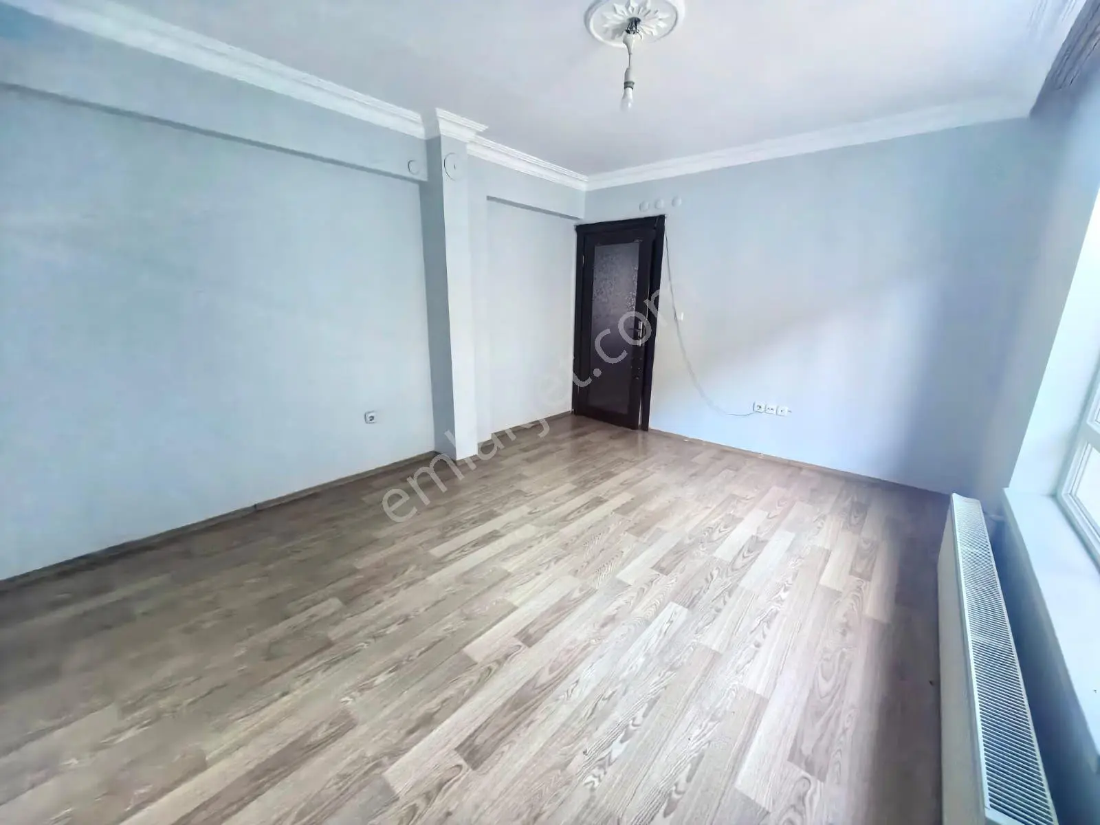 Toprak Emlaktan Ank Keçiören Baglarbaşı Mah De 4+1 Geniş Daire